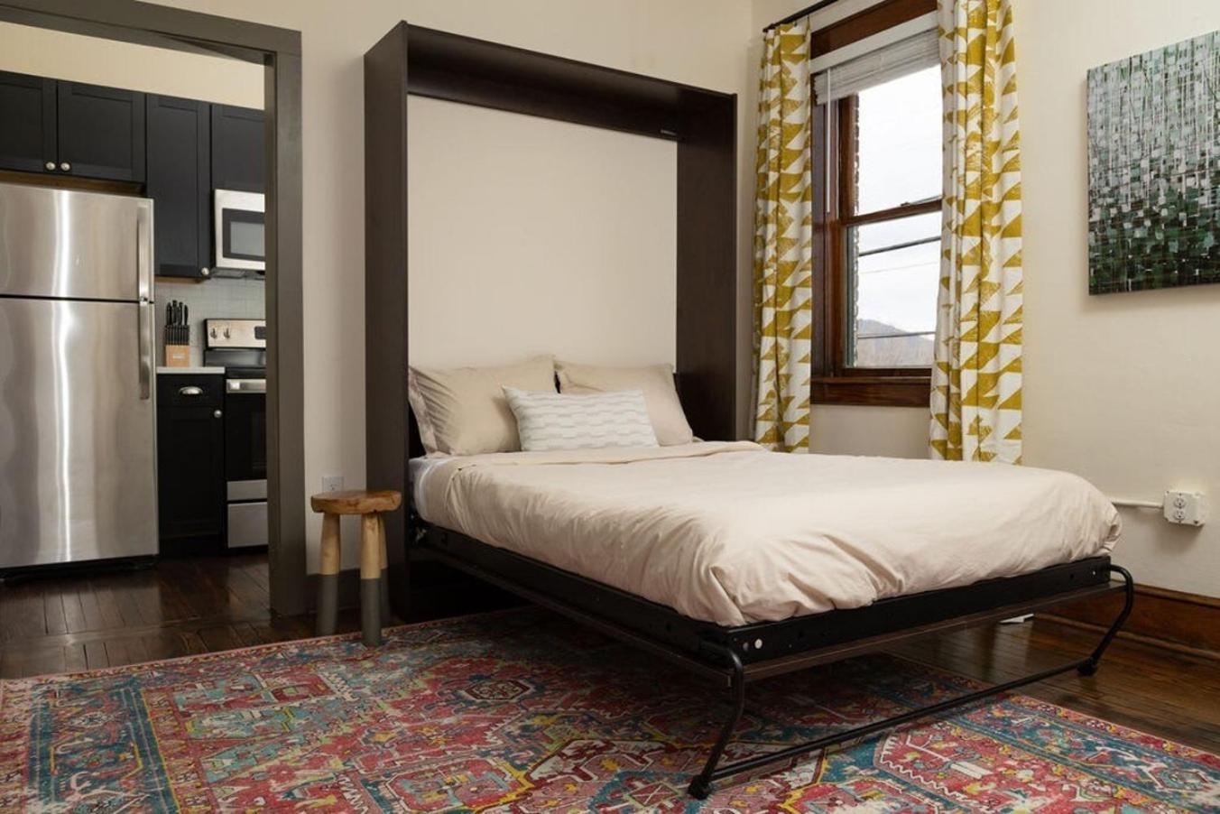 Luxury Multi-Unit Historic Building Near Downtown Appartement Roanoke Buitenkant foto