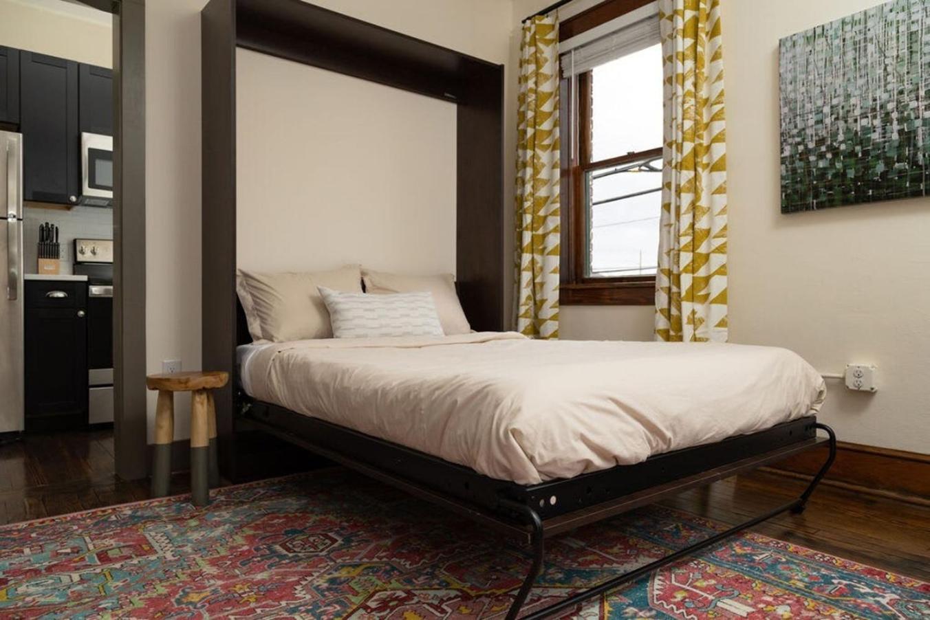 Luxury Multi-Unit Historic Building Near Downtown Appartement Roanoke Buitenkant foto