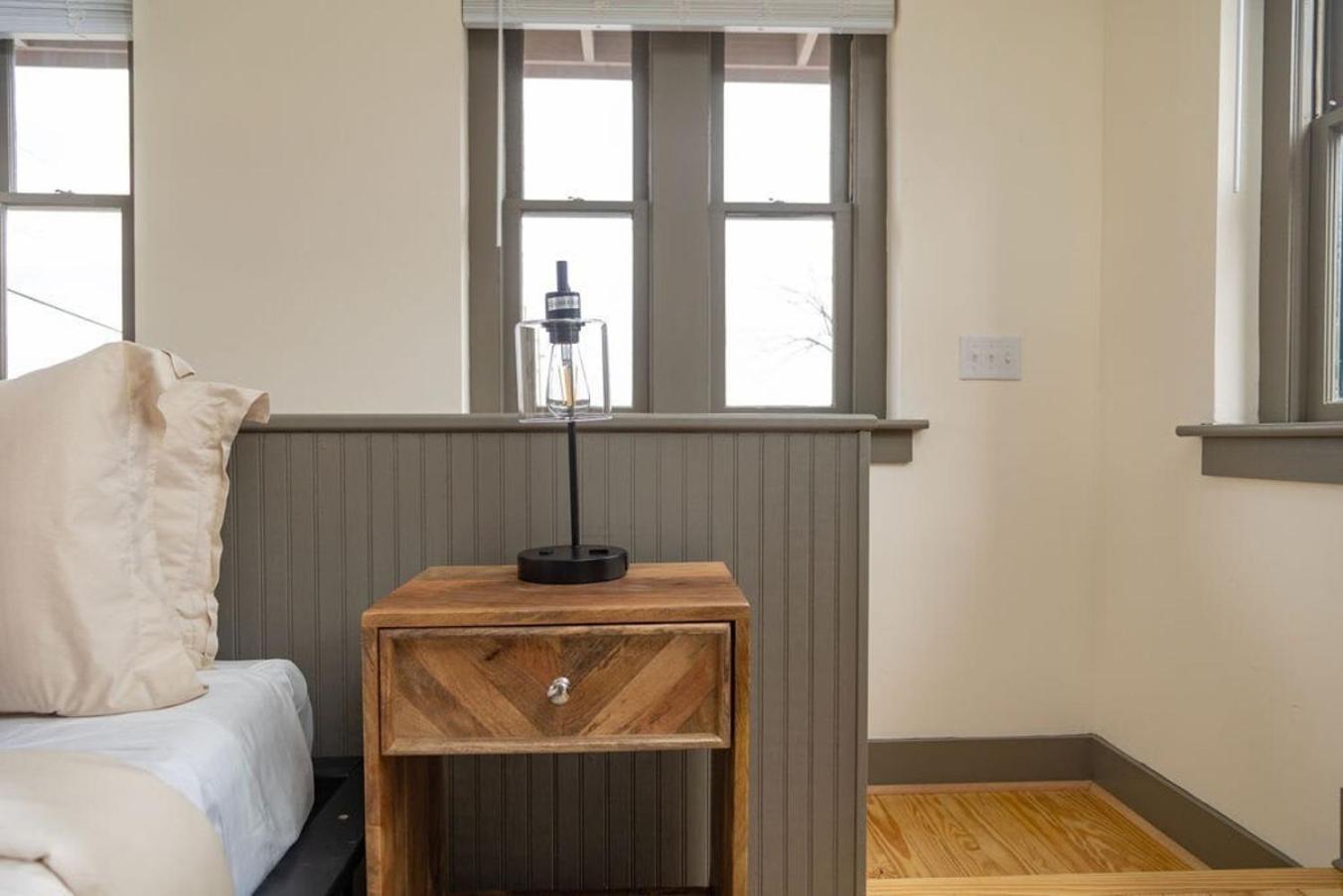 Luxury Multi-Unit Historic Building Near Downtown Appartement Roanoke Buitenkant foto